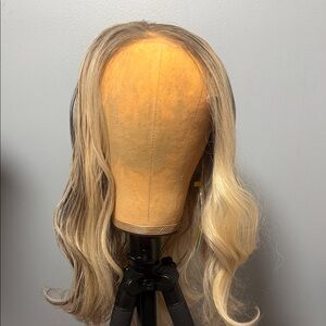 Blonde Ombre Lace Front Wig - Natural Blonde & Ash Blonde